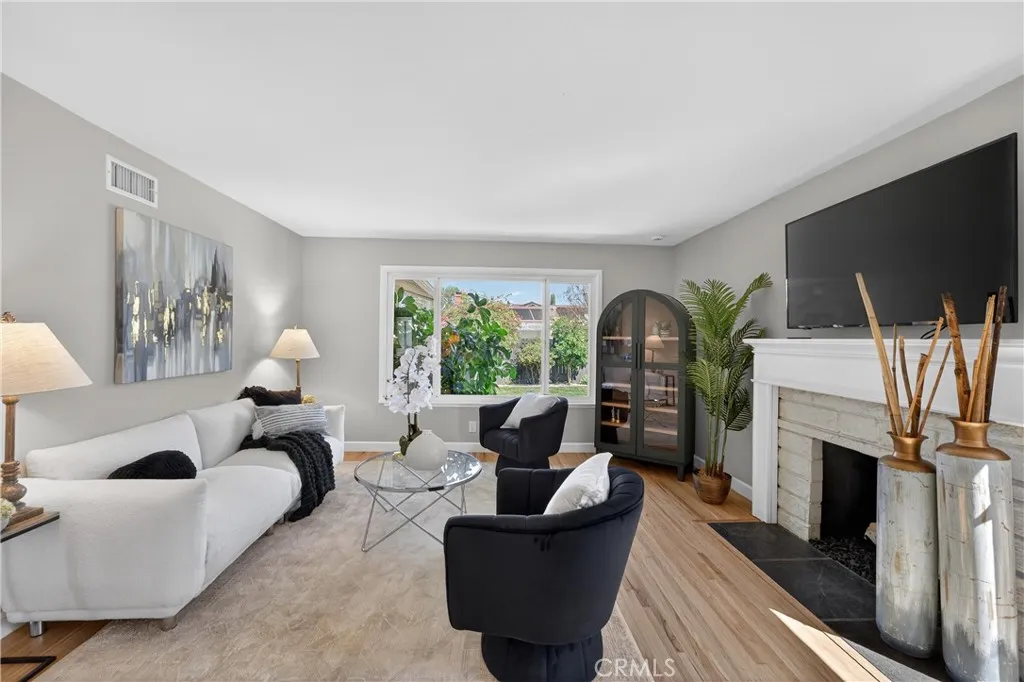 Additional image 9 of 2225 E Grove Avenue, Orange, CA 92867