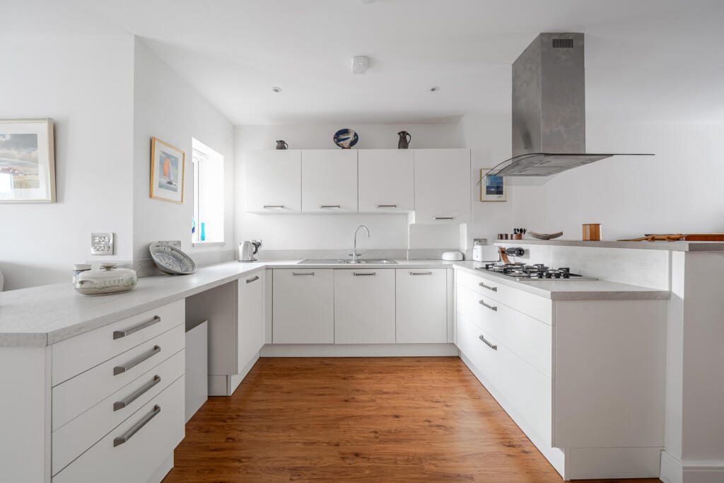 Additional image 11 of Camborne Place, Yeovil, Somerset