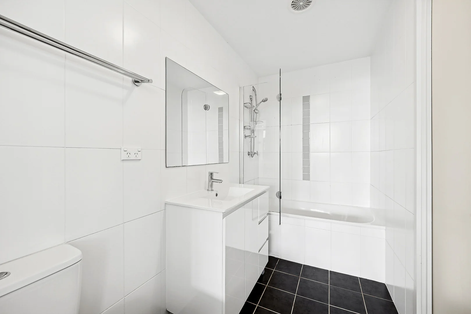 Additional image 9 of 21/10 Burke Crescent, Kingston ACT 2604