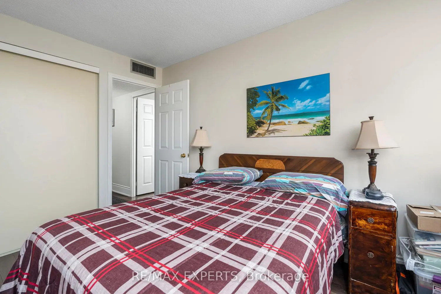 Additional image 16 of 40 Richview Road 1103