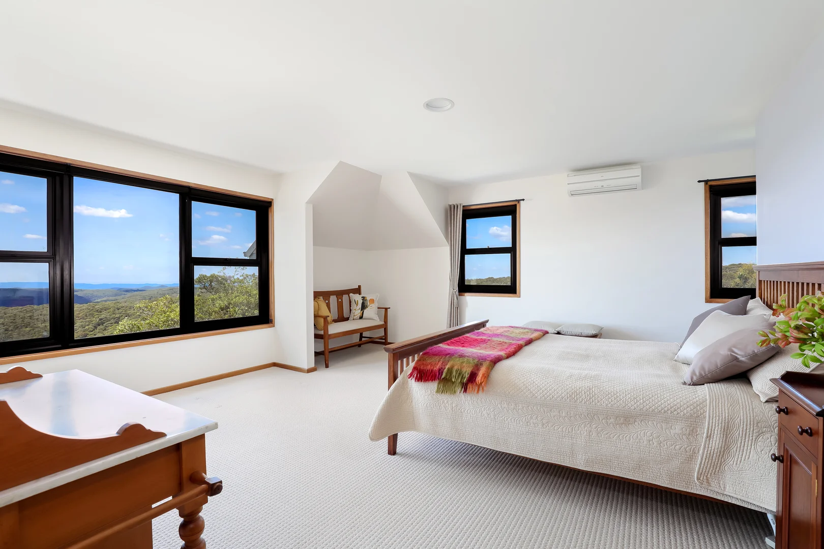 Additional image 6 of 23 Farnham Avenue, Wentworth Falls NSW 2782