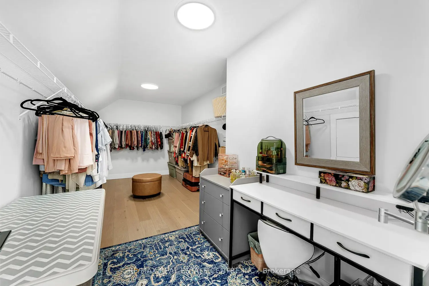 Additional image 10 of 77 Noble Court