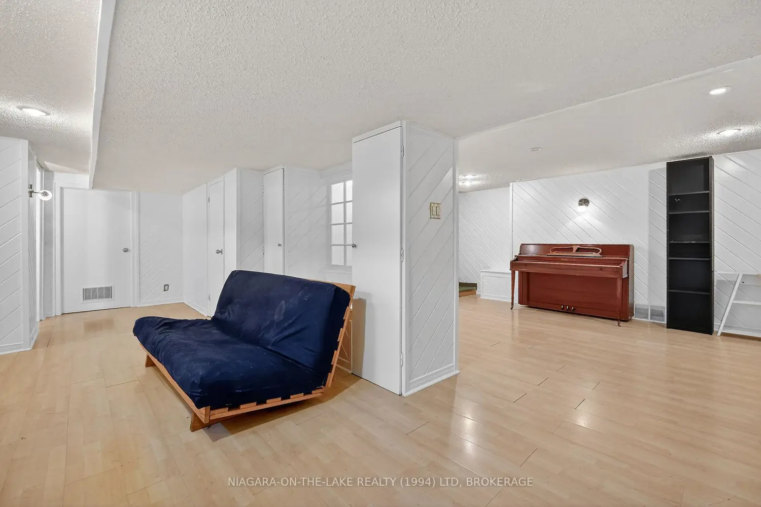 Additional image 13 of 21 Garrison Village Drive