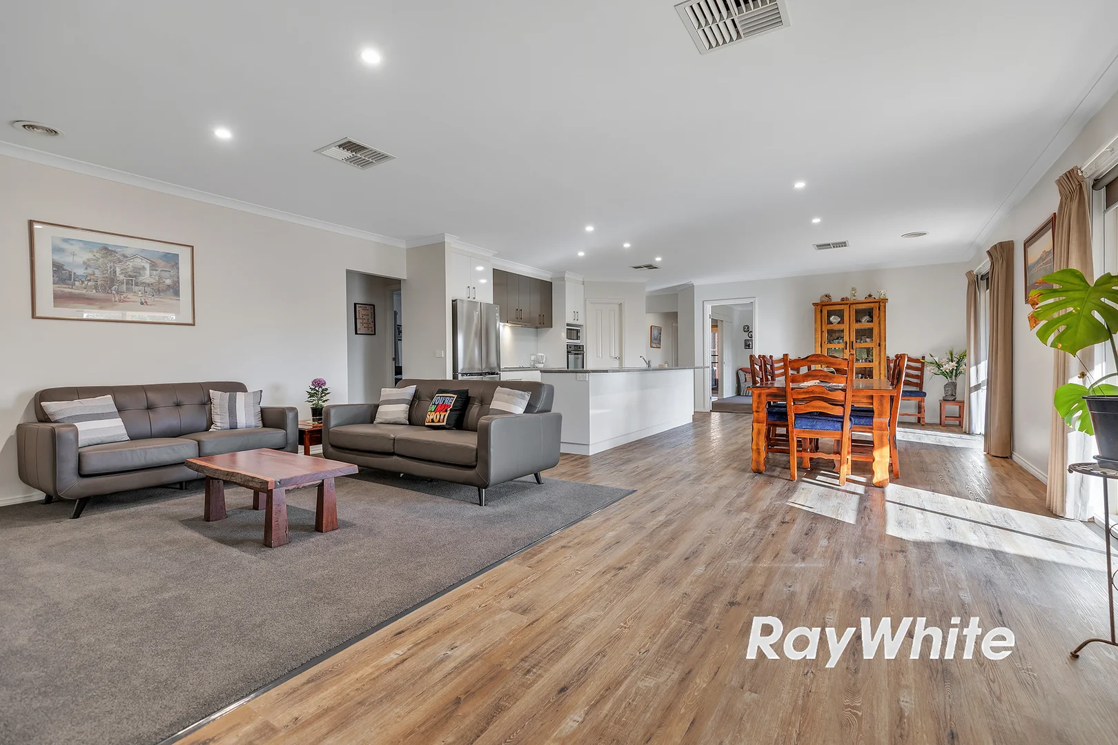 Additional image 10 of 49 Baynes Street, Rochester VIC 3561