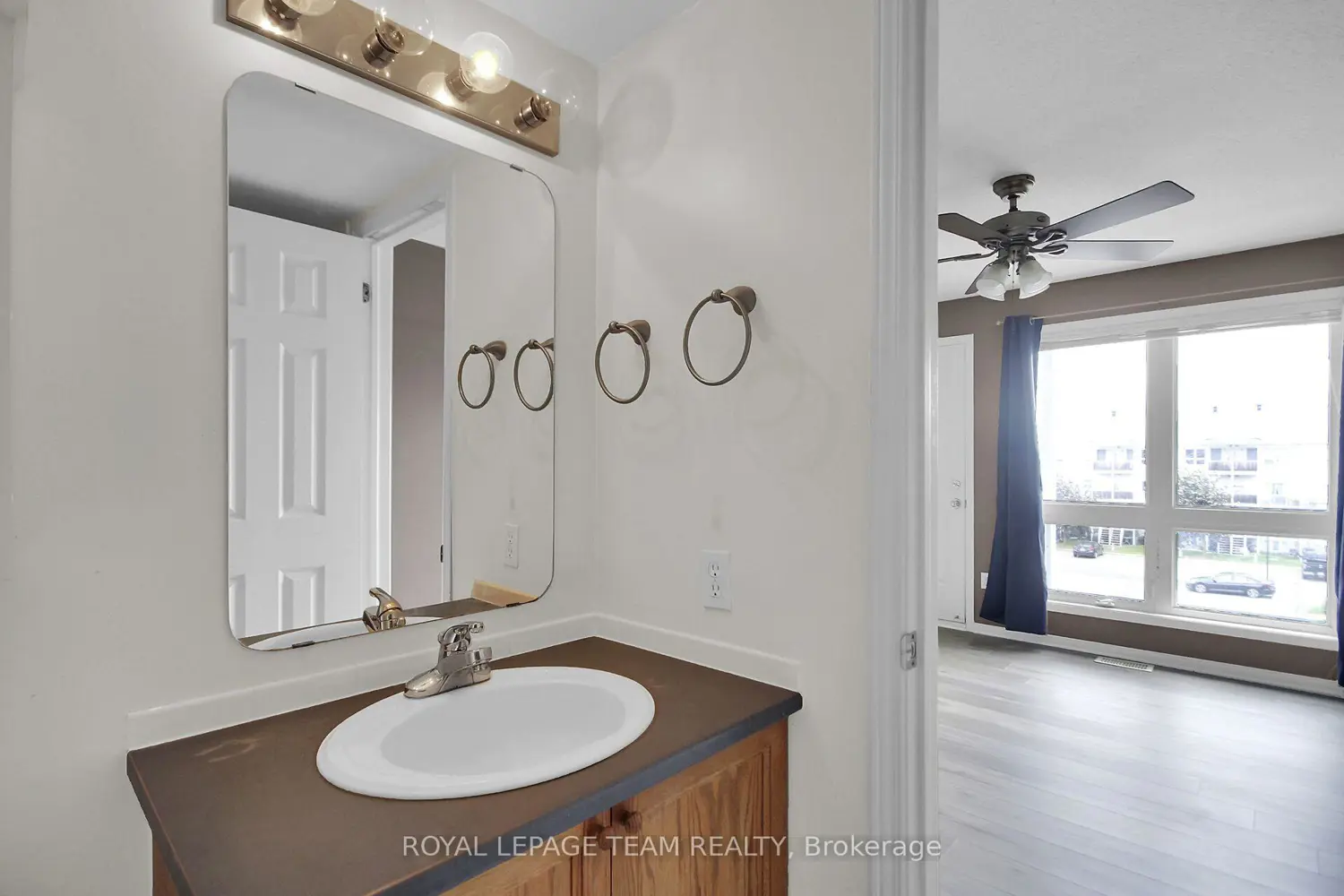 Additional image 6 of 414 Hillsboro Private 16