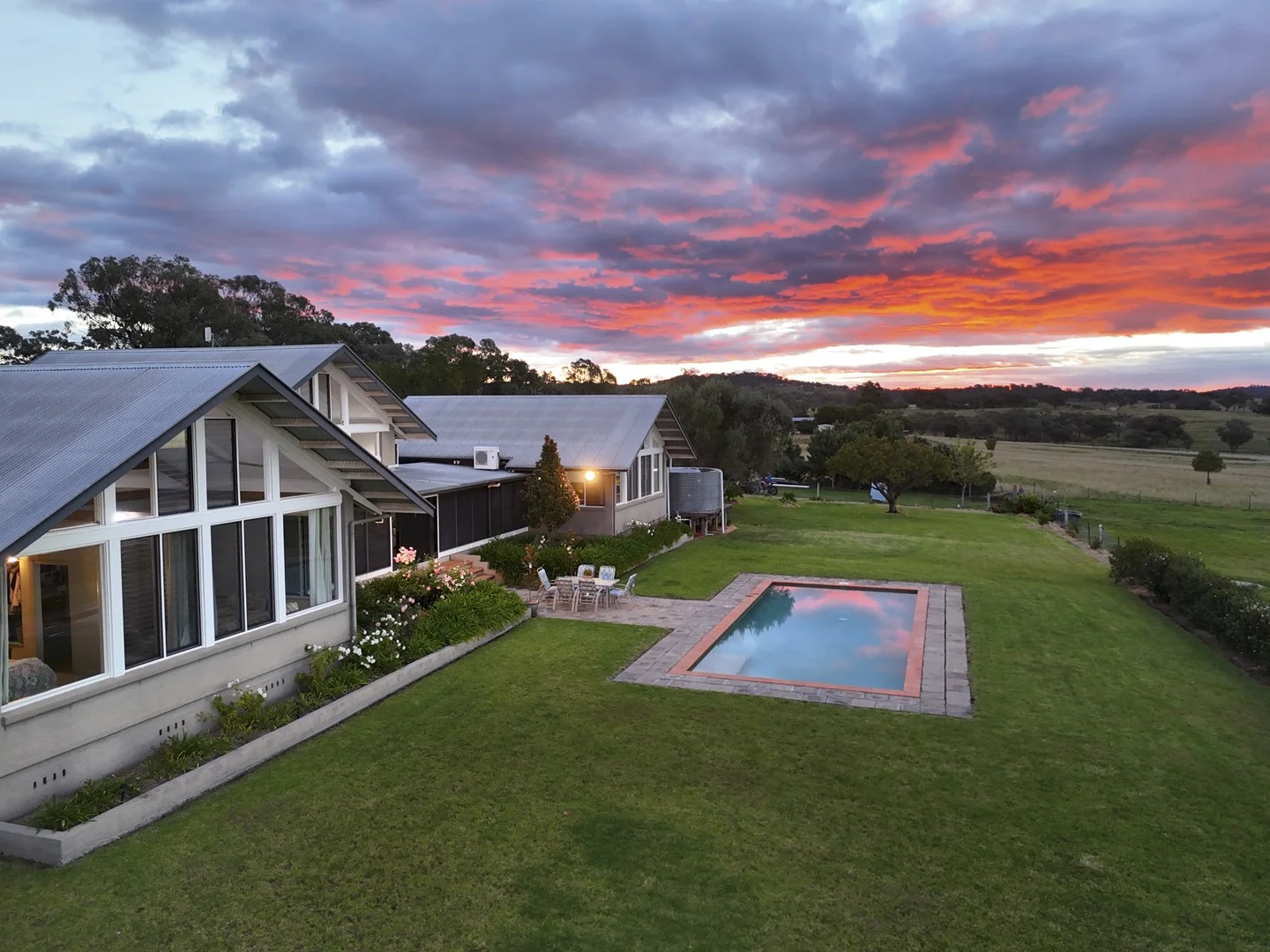 71 Gillespies Lane, Inverell NSW 2360