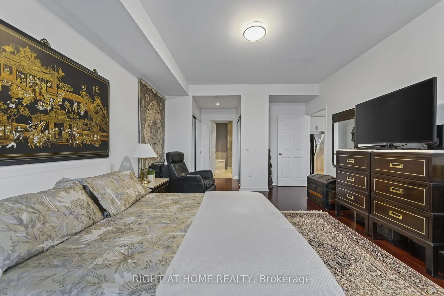 Additional image 14 of 6 Toronto Street 409