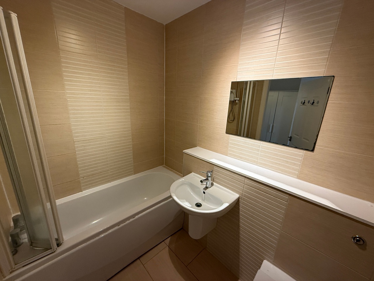 Additional image 15 of 3 Bed Flat, Hillfoot St, G31, N1 7GU