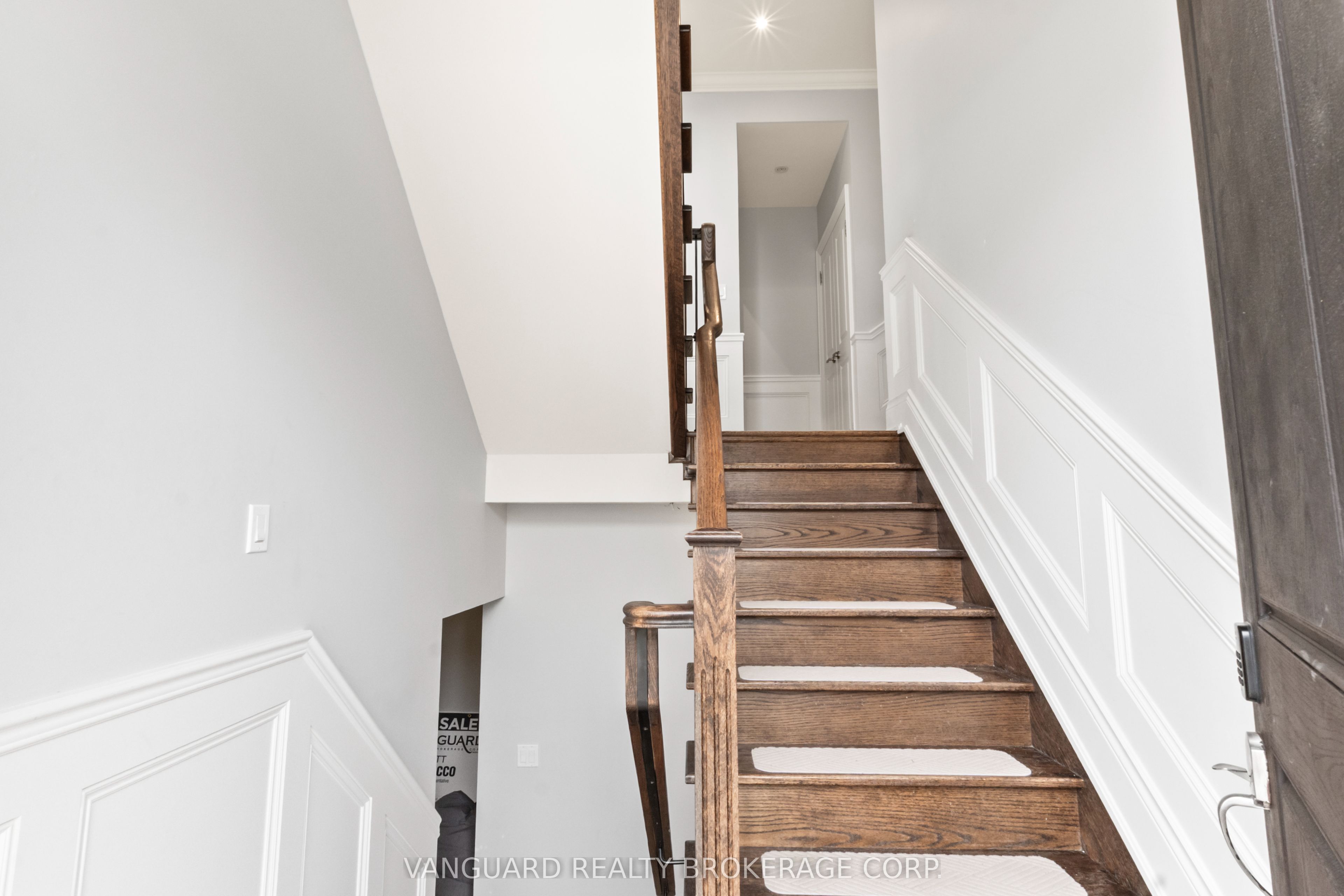 Additional image 5 of 106 St. George Street, Toronto, ON, M8Z 3Y7