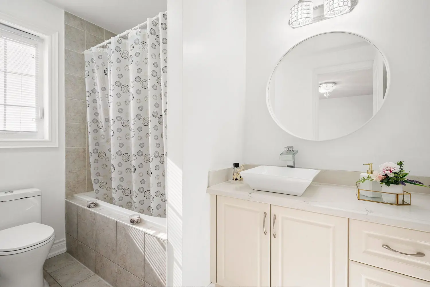 Additional image 16 of 24 Black Duck Trail