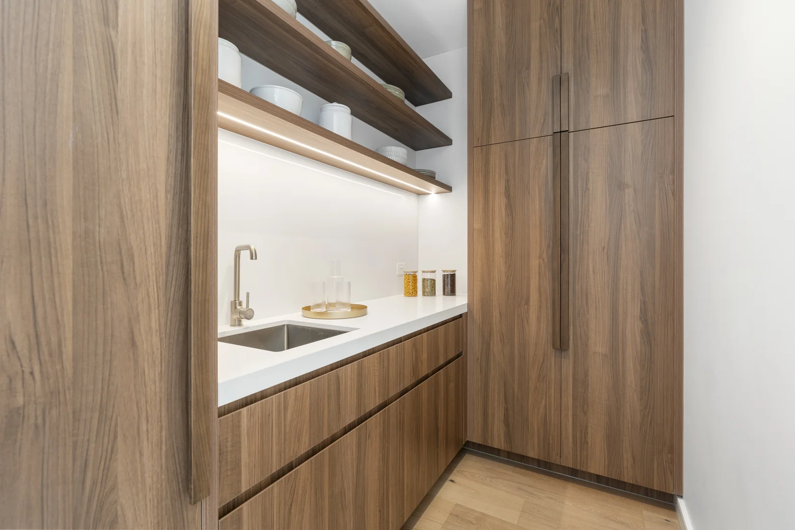Threadneedle, Balwyn VIC 3103 photo 5