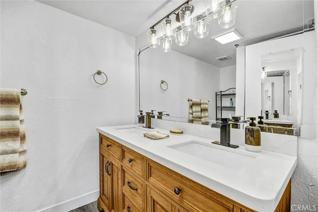 Additional image 51 of 6545 Reseda Boulevard Unit 6, Reseda, CA 91335