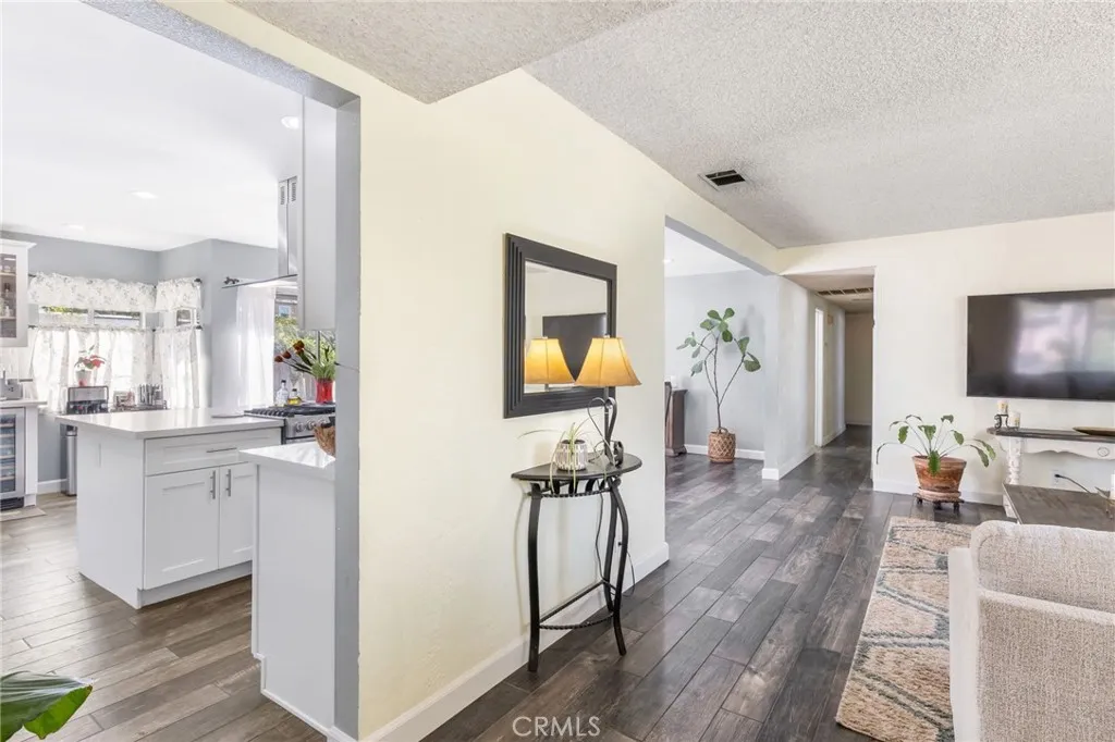 Additional image 10 of 938 W Laurel St, Colton, CA 92324