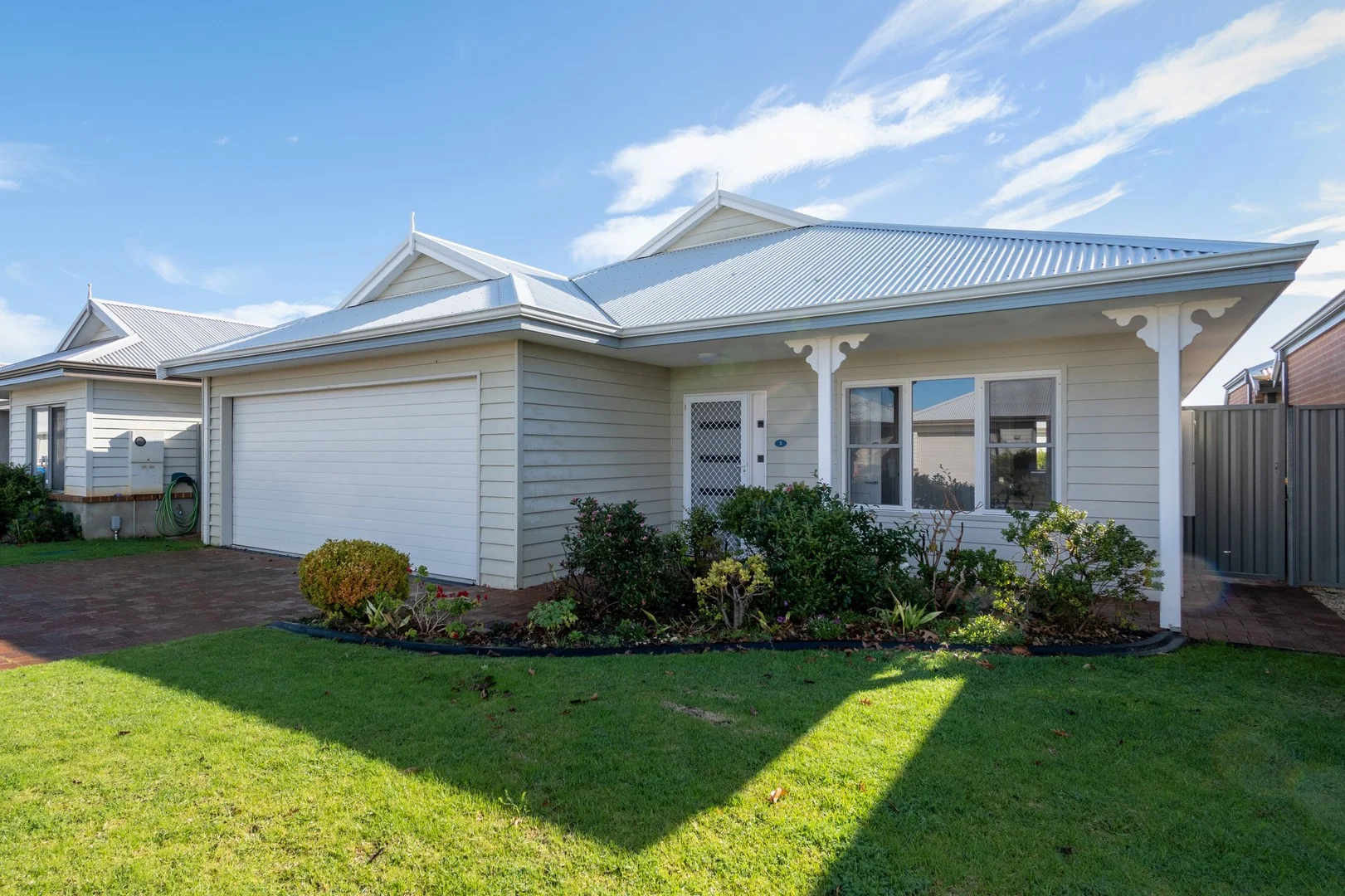 21 Brooks Garden Boulevard, Lange WA 6330