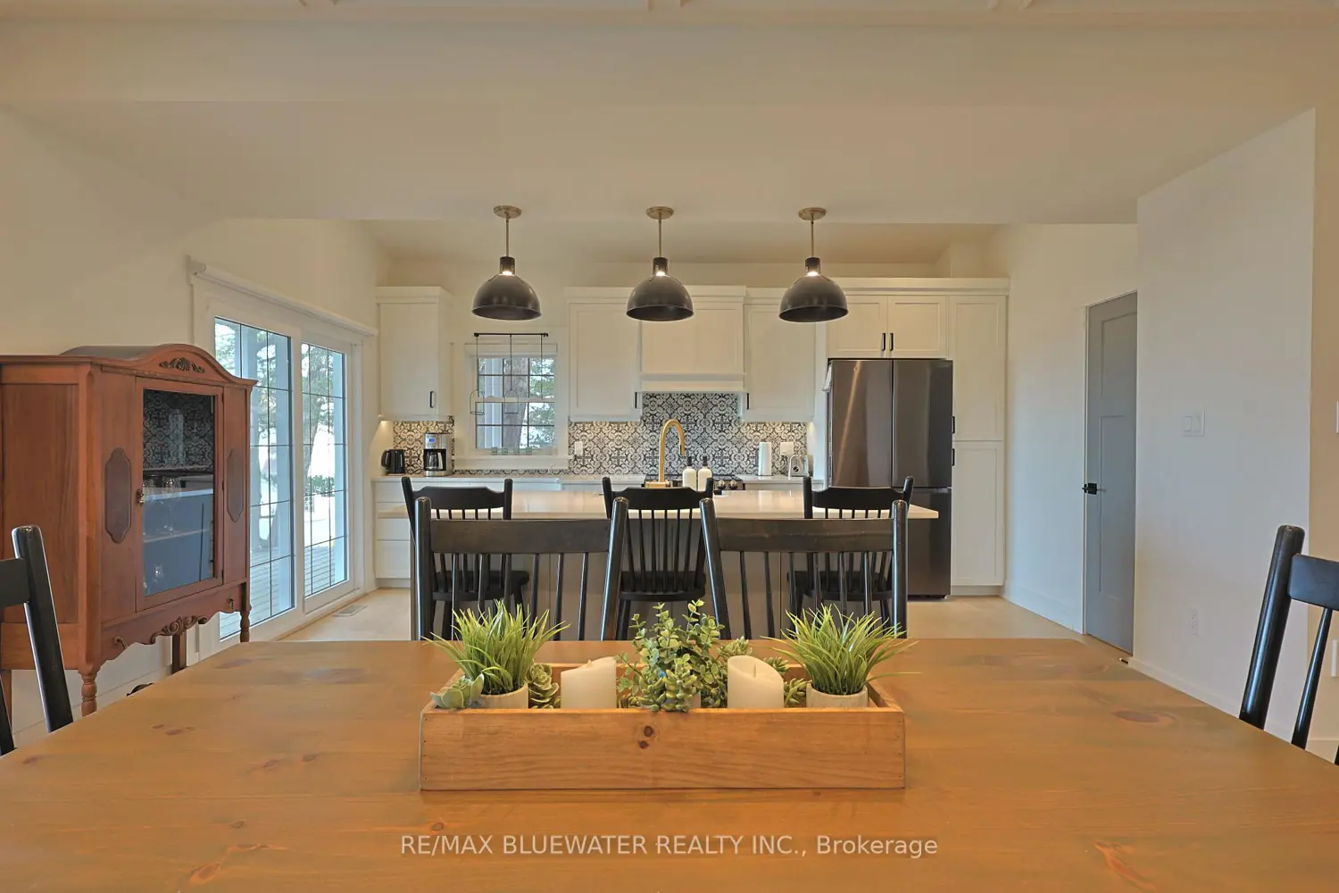 Additional image 9 of 82 River Road