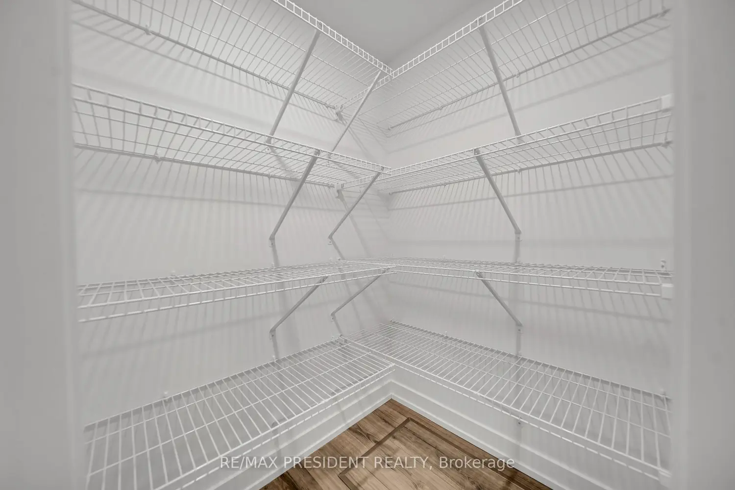 Additional image 12 of 940 David Street 81