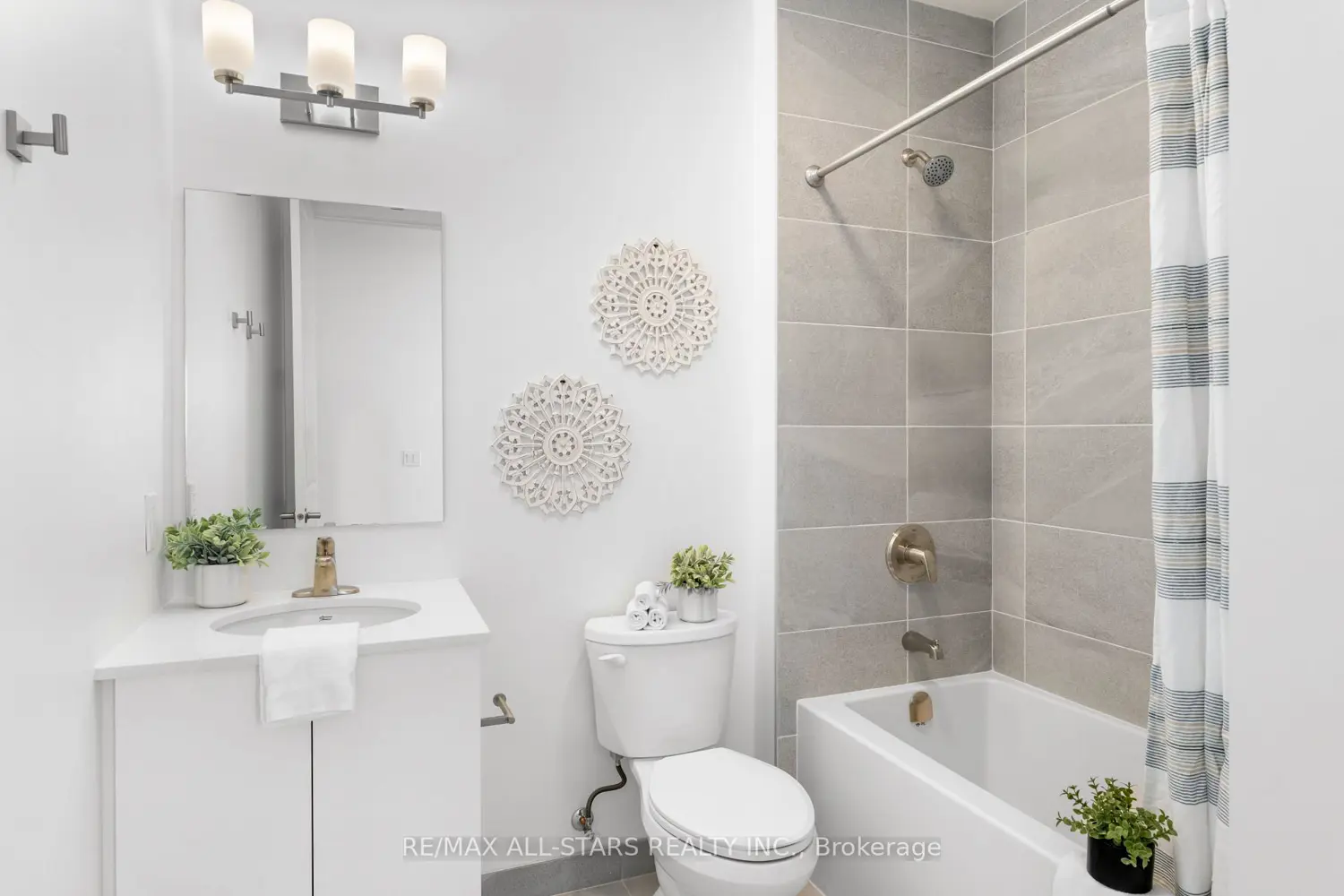 Additional image 18 of 19B West Street Ph 5