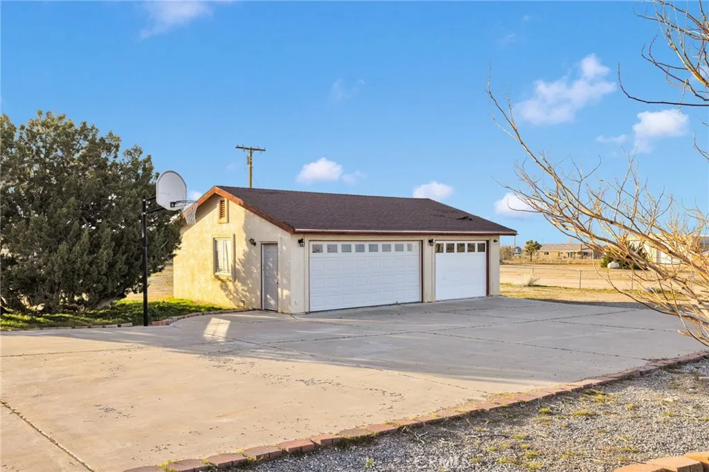 Additional image 49 of 329 Lindero Road, Pinon Hills, CA 92372