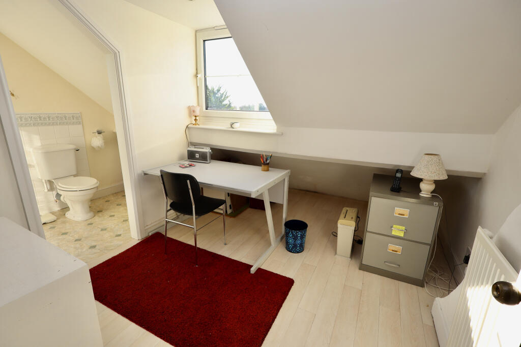 Additional image 21 of Central Wells