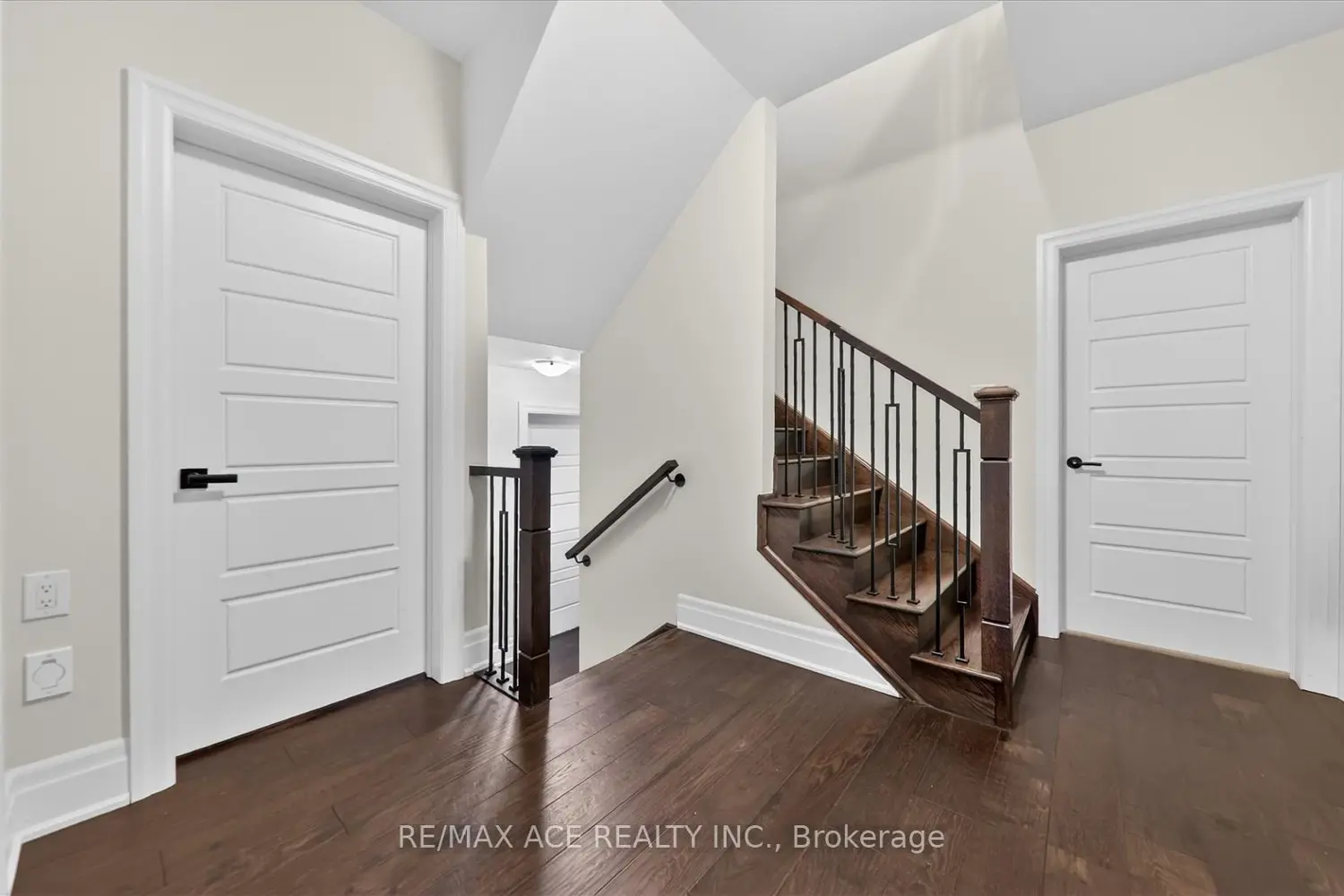 Additional image 7 of 113 Jinnah Avenue