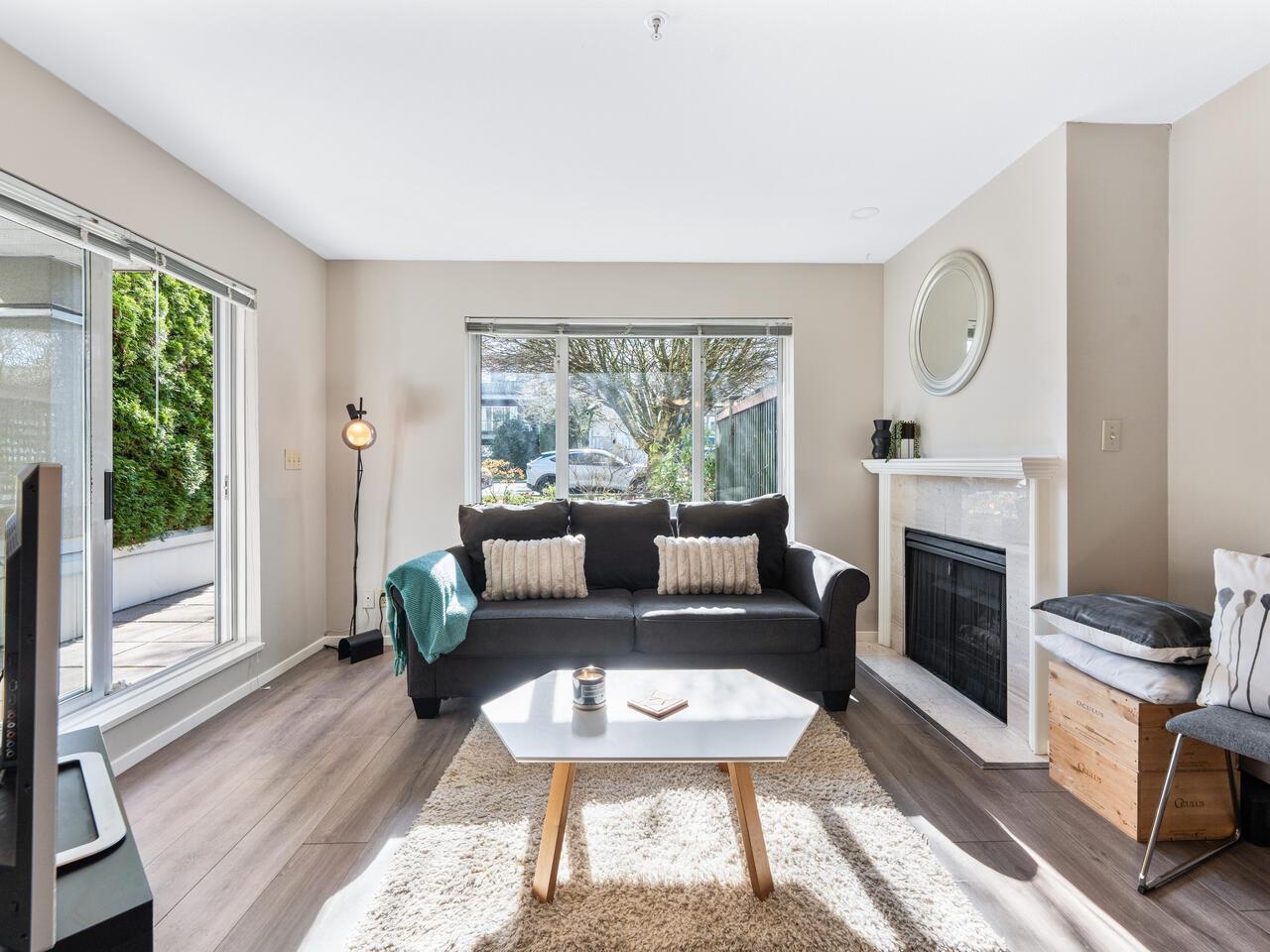 102-2195 5th Avenue W, Vancouver, BC, V6K 1S1