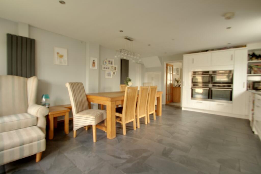 Additional image 6 of Finch Close, Shepton Mallet, BA4