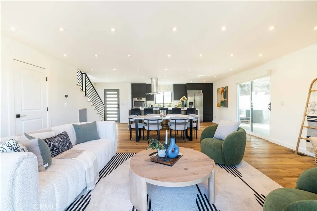 Additional image 3 of 4300 Camello Road, Woodland Hills, CA 91364