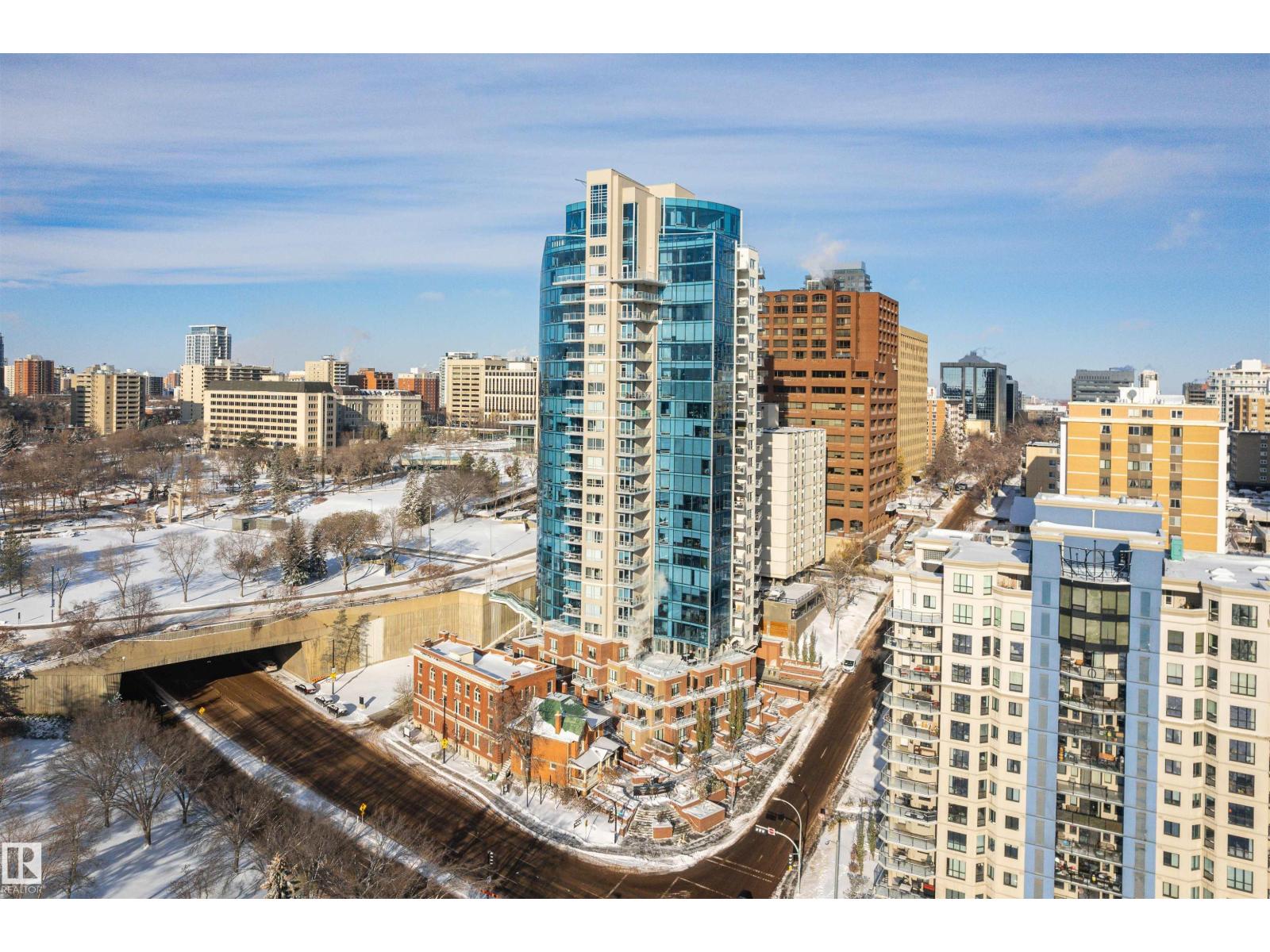606-9720 106 Street NW, Edmonton, AB, T5K0K8