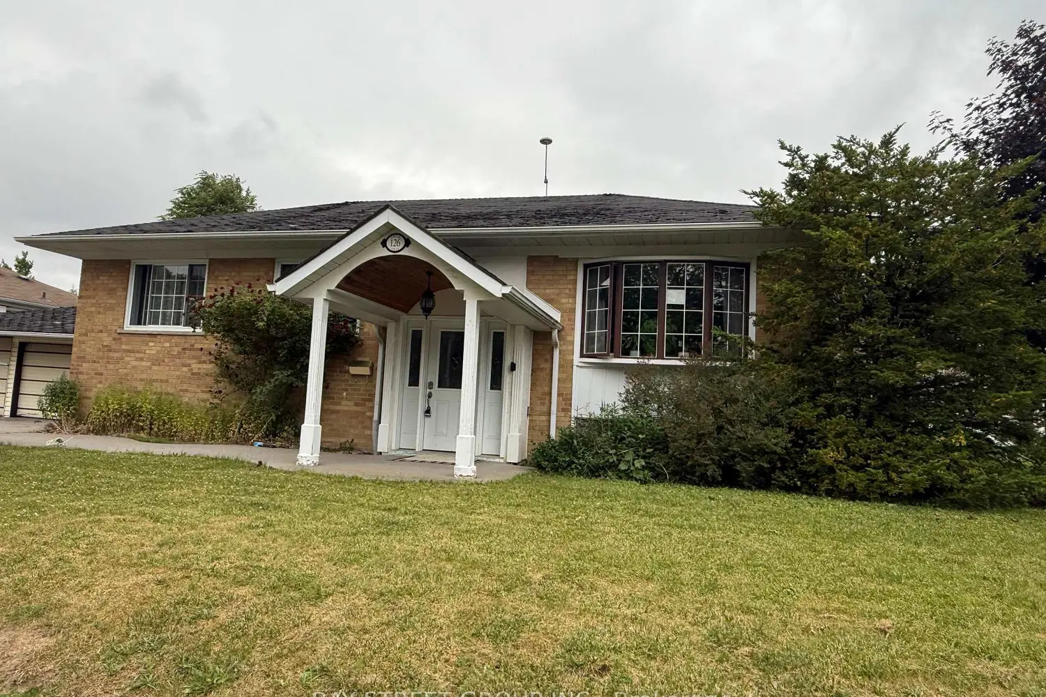 126 Cascade Circle photo 2