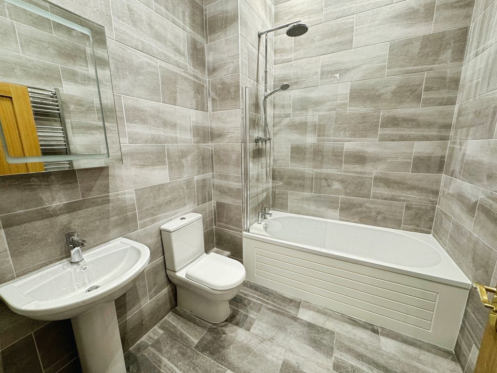 Additional image 12 of 2 bed flat to rentMarket Street, Hexham NE46