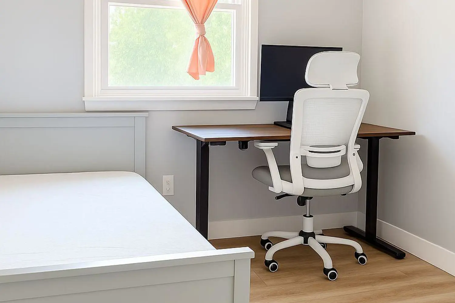 Additional image 7 of 1060 Southdale Road 36