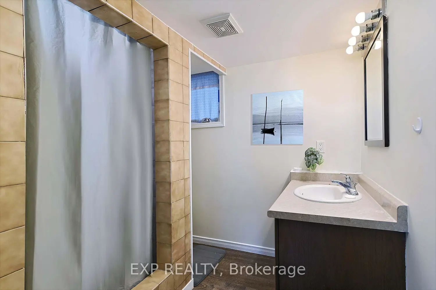 Additional image 14 of 2 Roslyn Road