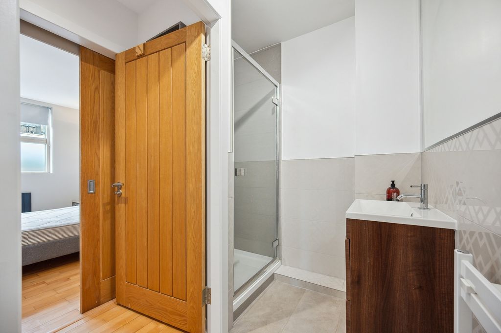 Additional image 16 of 1 bed mews to rentLansdowne Crescent Lane, Kelvinbridge, Glasgow G20