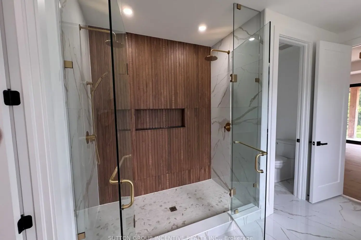 Additional image 10 of 5 Jean Miller Court