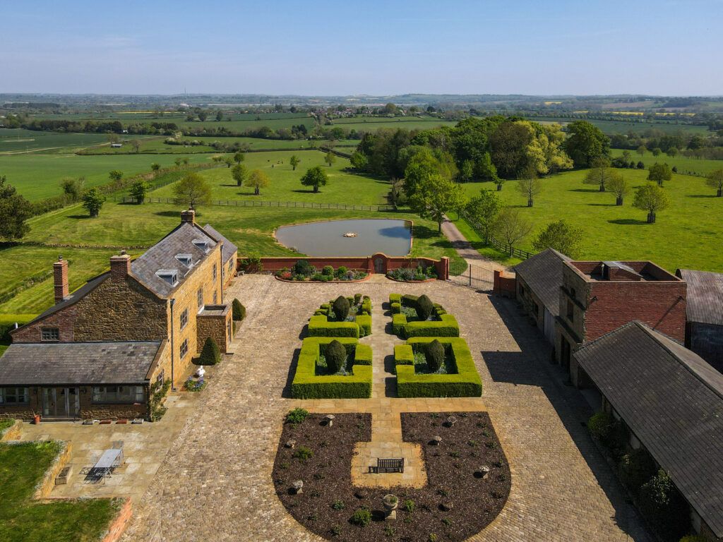 Additional image 15 of 5 bed detached house to rentBluebell Farm, Farnborough, Oxfordshire OX17
