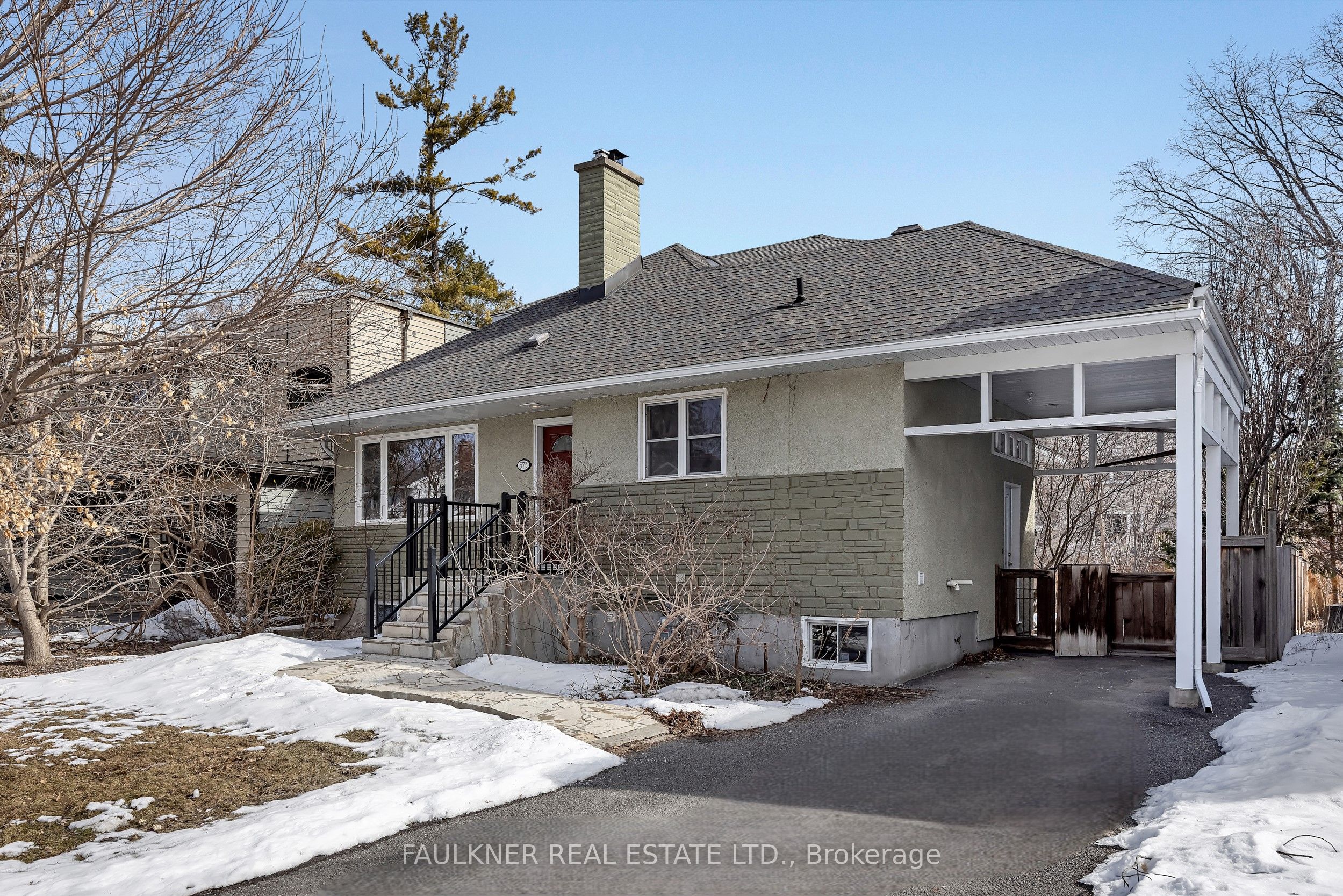 Additional image 2 of 573 Courtenay Avenue, Ottawa, ON, K2A 3B4