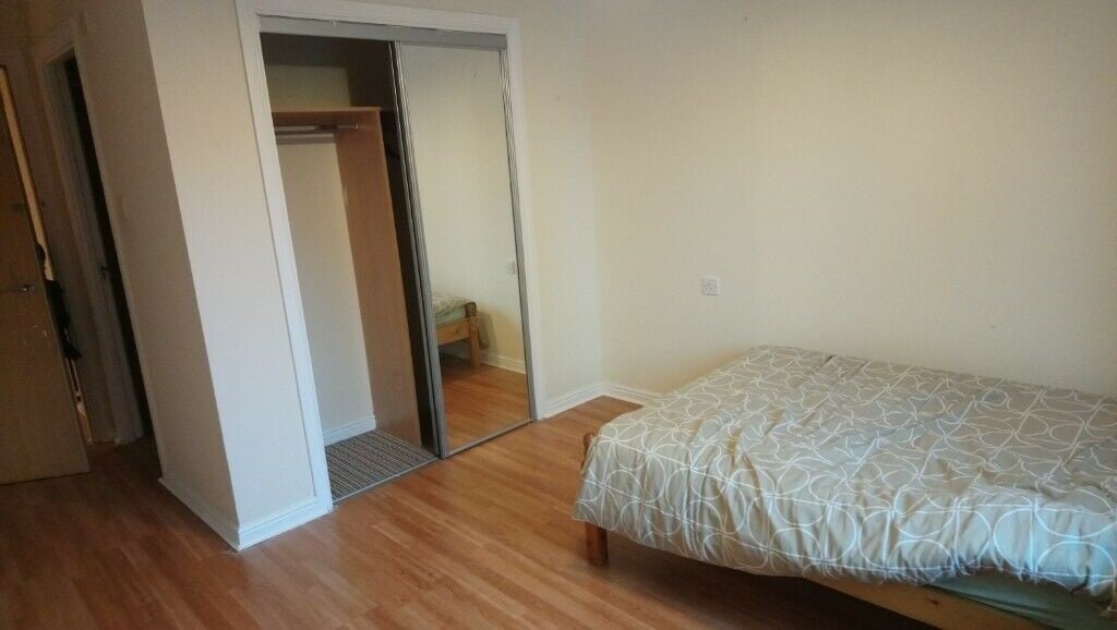 Additional image 5 of 2 Bed Flat, Pilrig Heights, EH6, N1 7GU