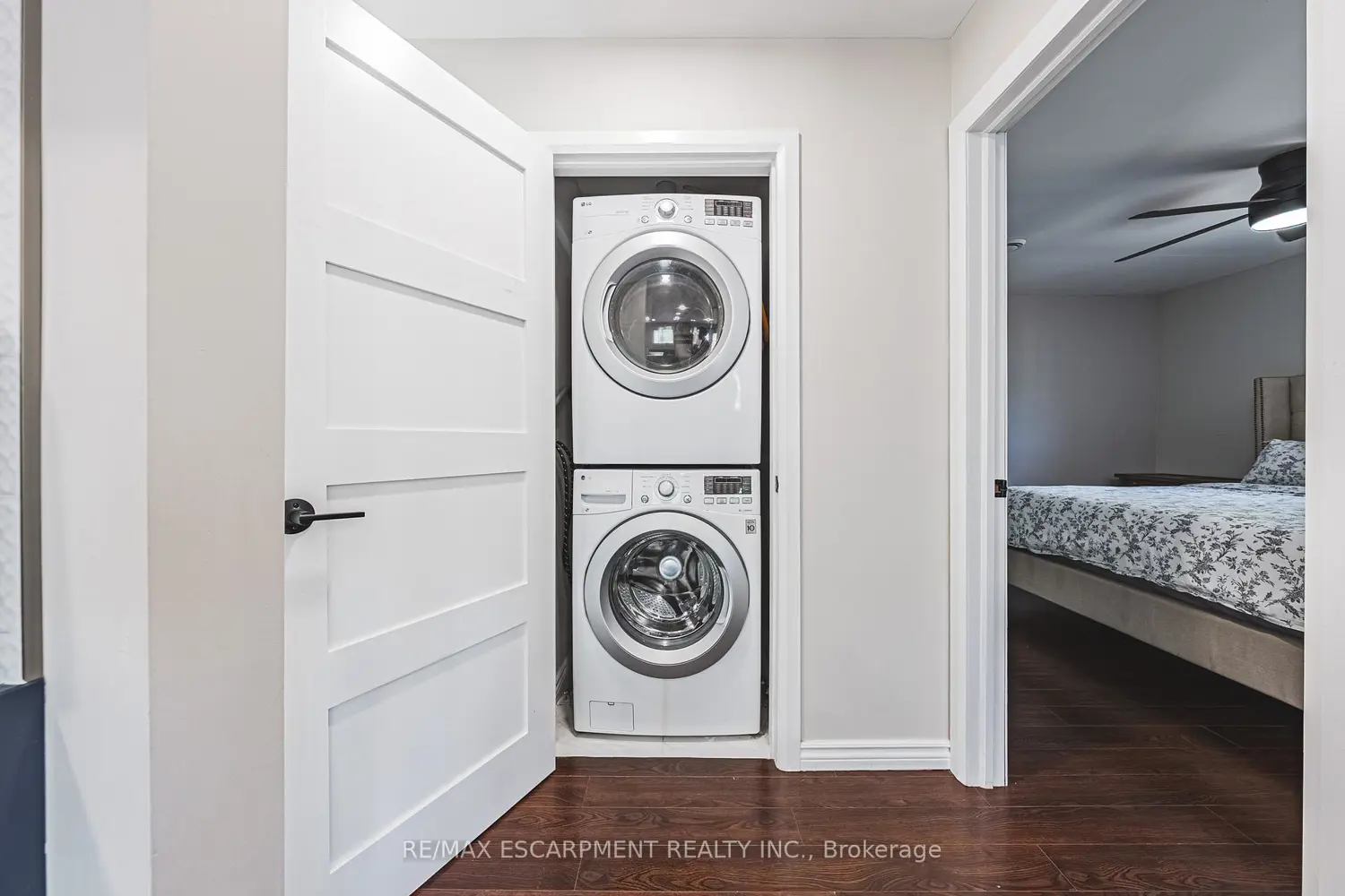 Additional image 6 of 3865 Victoria Avenue