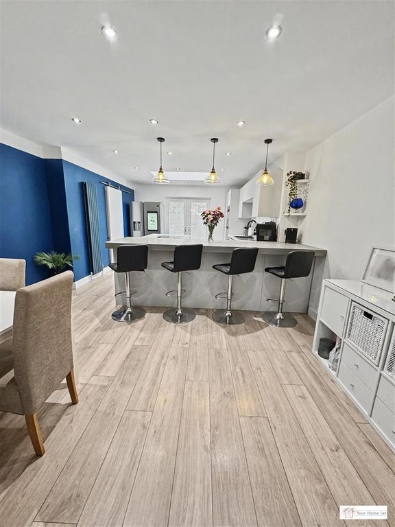 Additional image 4 of 4 bed semi-detached house to rentHolly Park Close, Plymouth PL5