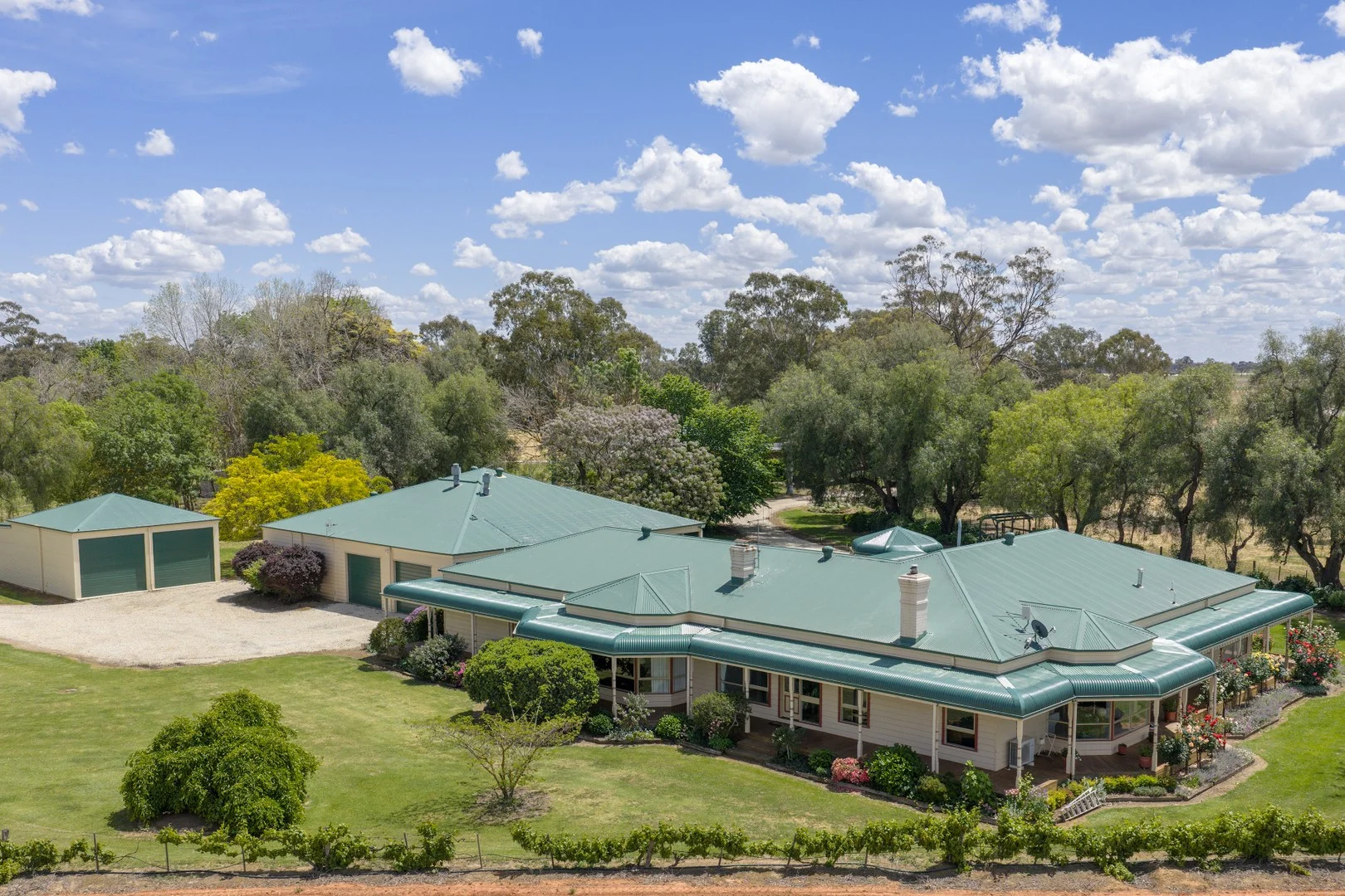 960 Echuca Road, Mooroopna North VIC 3629