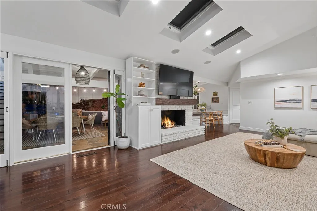 Additional image 123 of 4590 Ensenada Drive, Woodland Hills, CA 91364