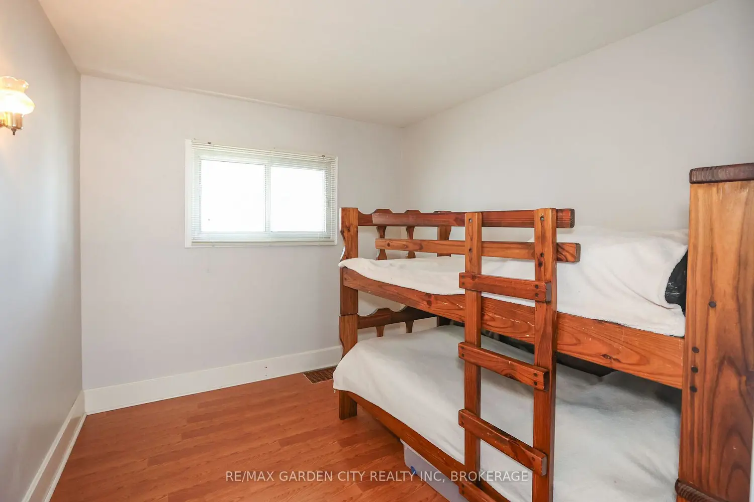 Additional image 11 of 144 Mcalpine Avenue