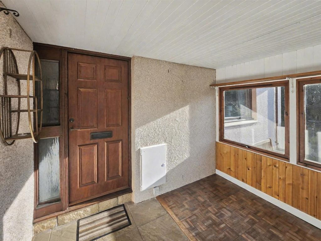 Additional image 4 of 2 bed detached bungalow to rentPerth Road, Crieff PH7