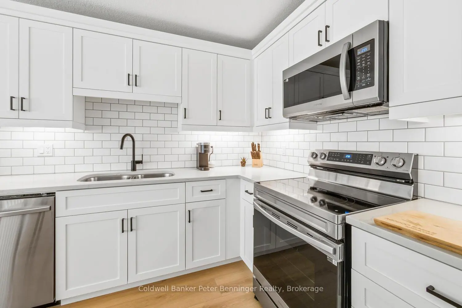 Additional image 17 of 419 Park Street