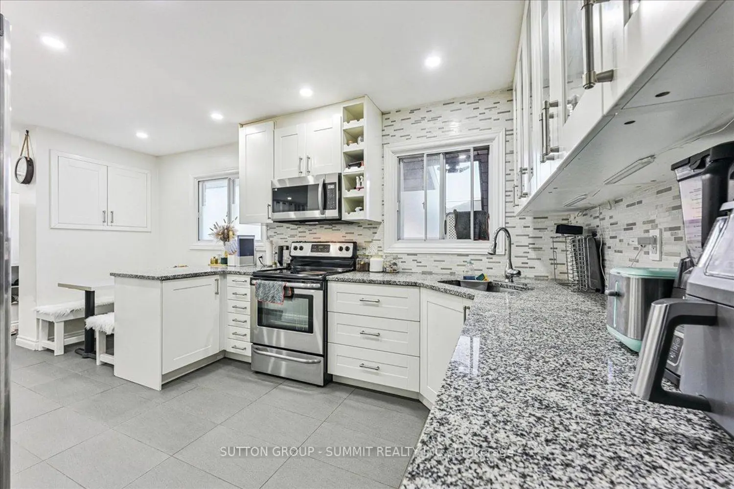 Additional image 5 of 107 Deschene Avenue