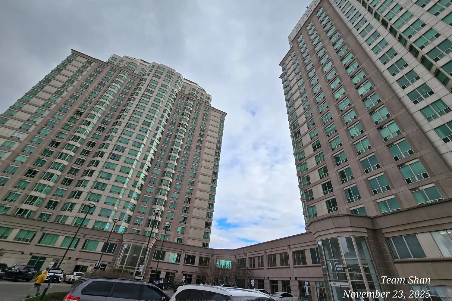 1 Lee Centre Drive Ph302