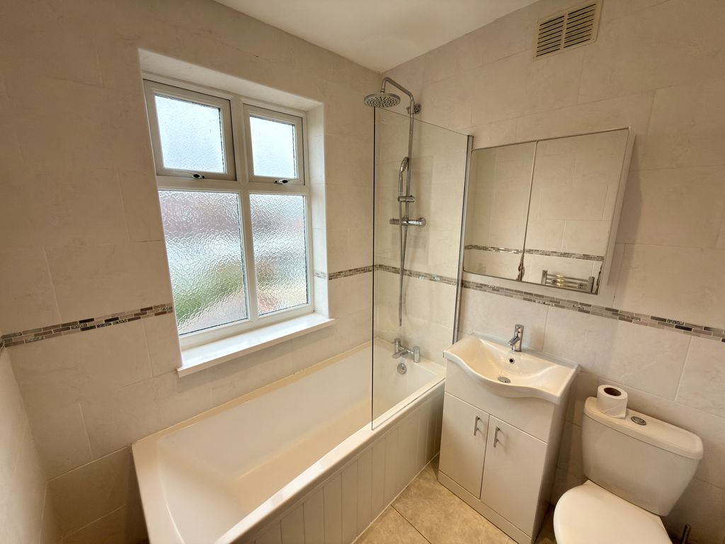Additional image 8 of 3 bed semi-detached house to rentAllt-Yr-Yn Close, Newport NP20