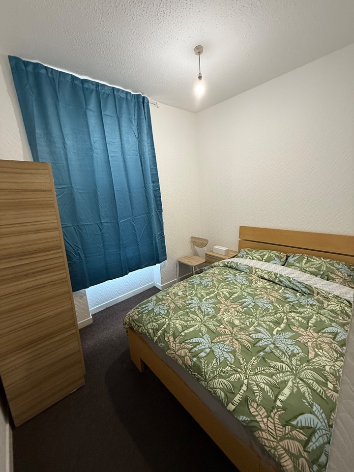 Additional image 2 of 2 Bed Flat, Duke Street, G31, N1 7GU