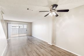 Additional image 2 of 44004 Engle Way #2, Lancaster, CA, 93536
