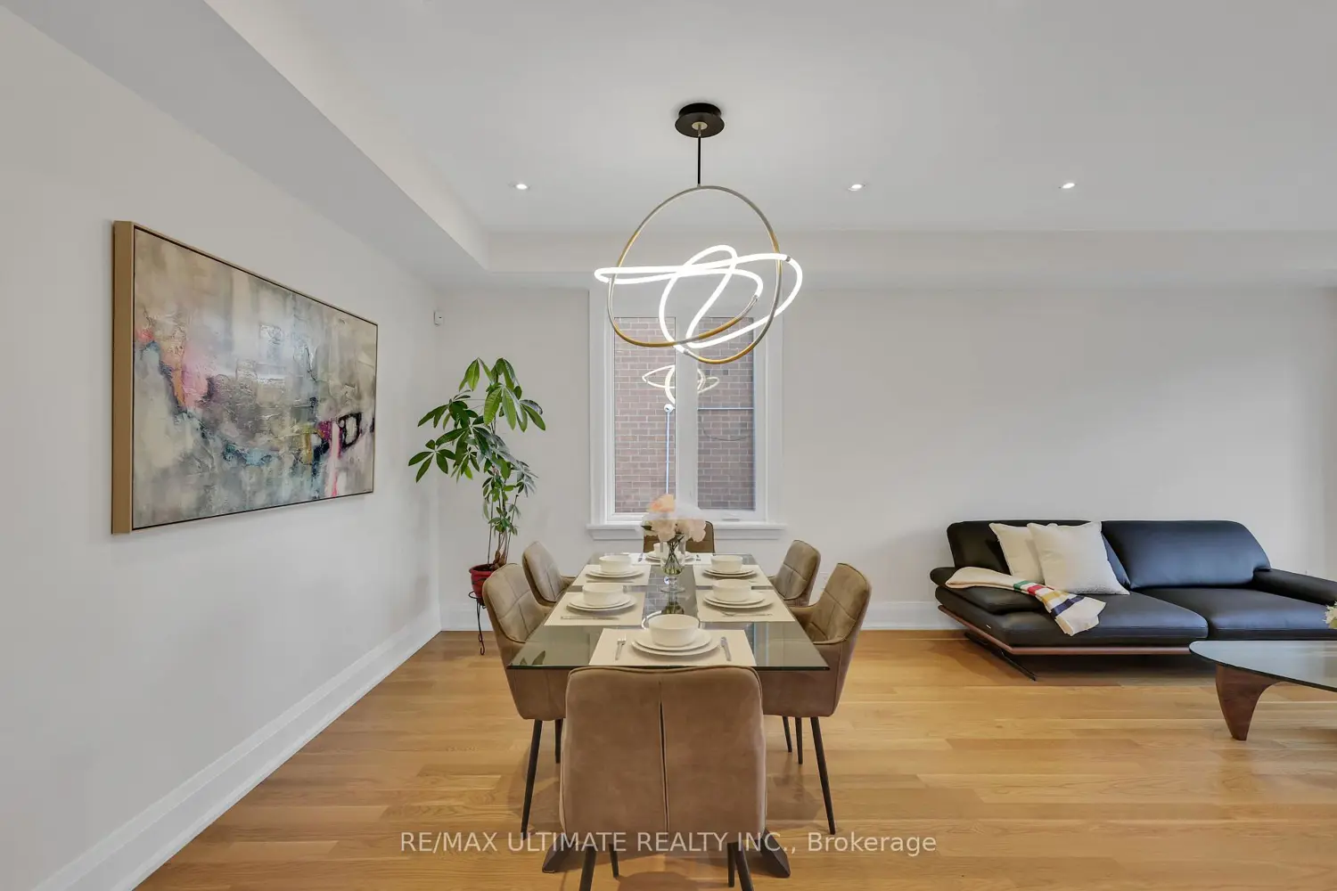 Additional image 5 of 743 Glencairn Avenue